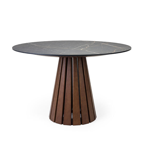 sentta-_0002_lynn-dining-table